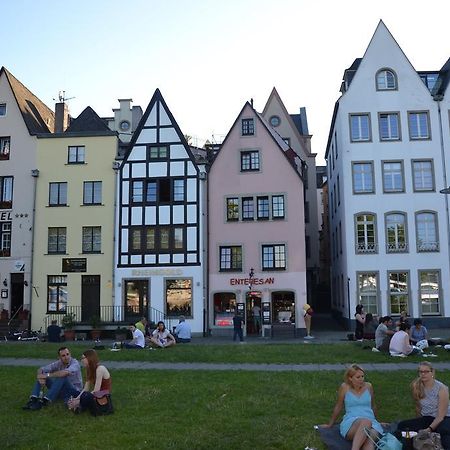 Aparthotel Haus Enteresan Köln Exterior foto