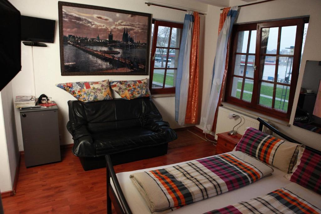 Aparthotel Haus Enteresan Köln Zimmer foto